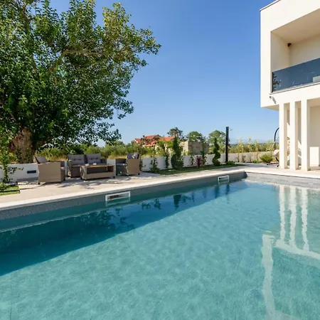 Villa Vedran *